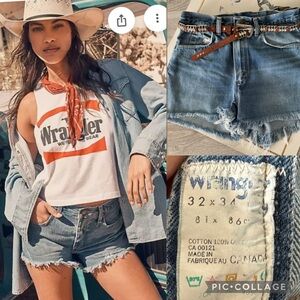 Vintage 909 reworked Wrangler Cutoff Denim Frayed high-waist Shorts sz 32